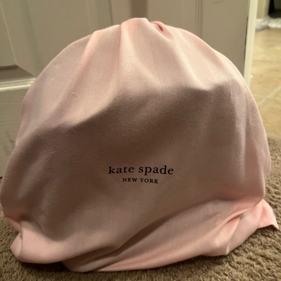 Kate Spade - Picture 2 of 6